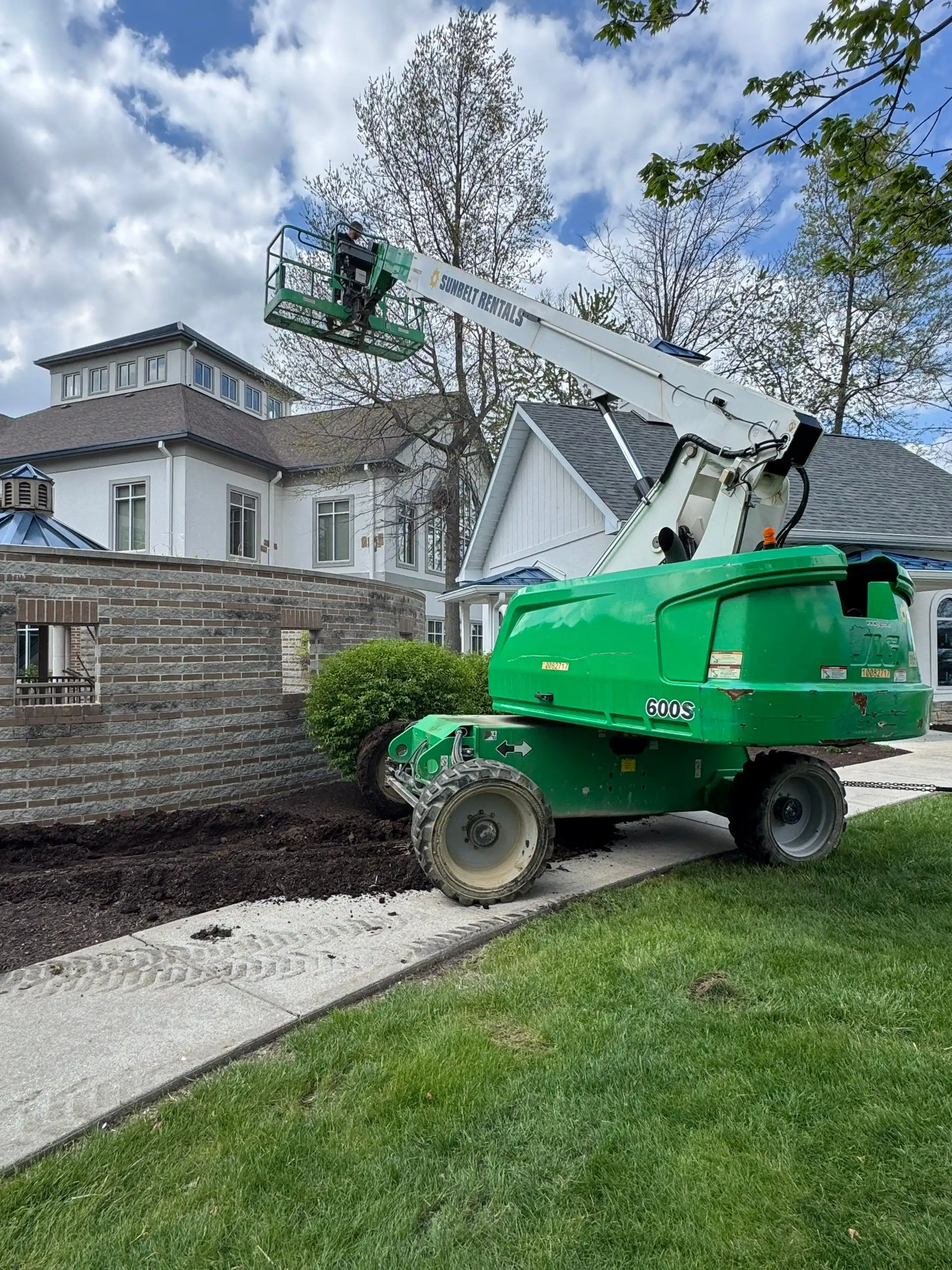 Commercial Roof Coating Lifespan: How Long It Lasts in Valparaiso, IN