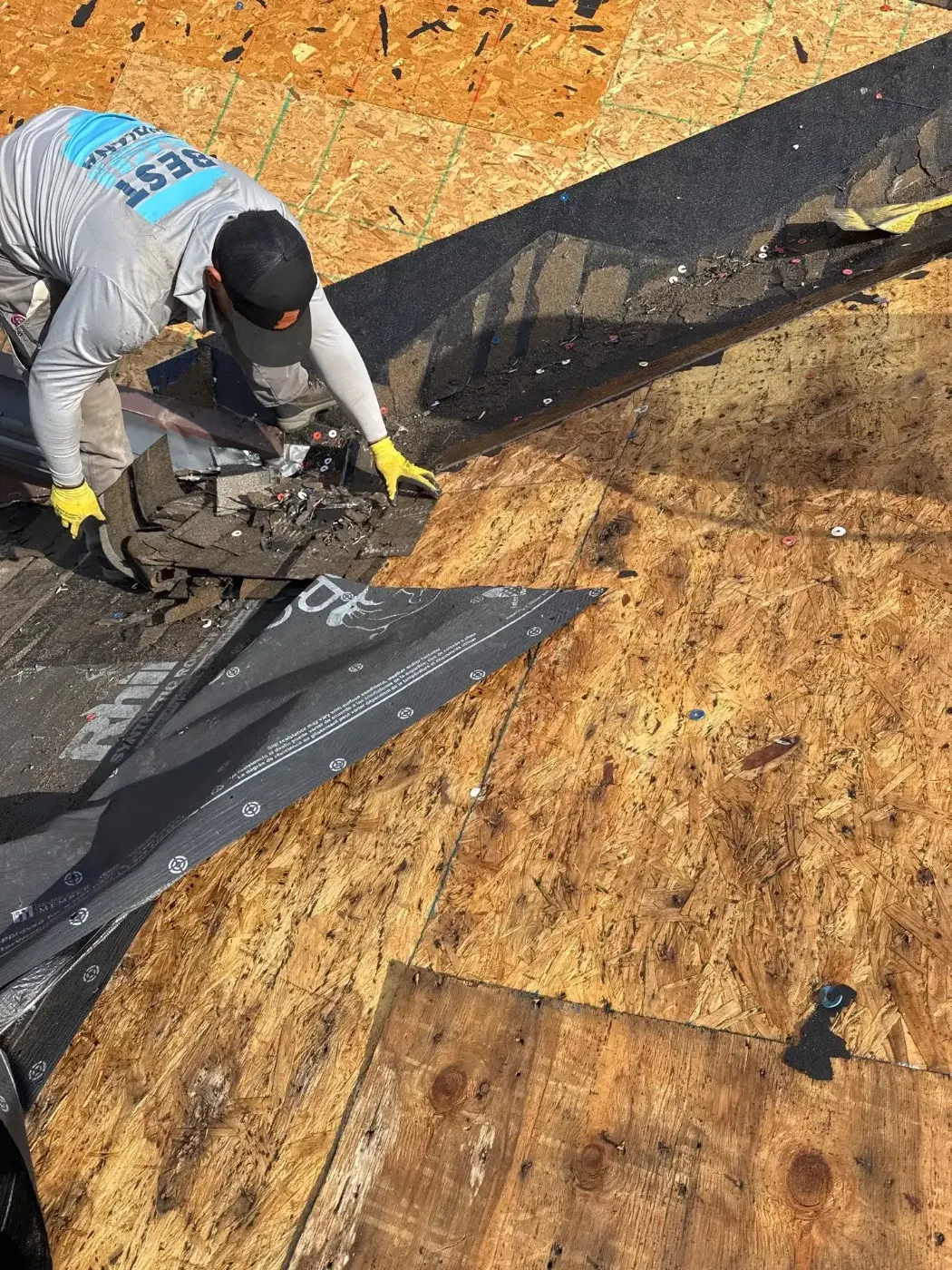 Commercial roof inspection documented in Valparaiso